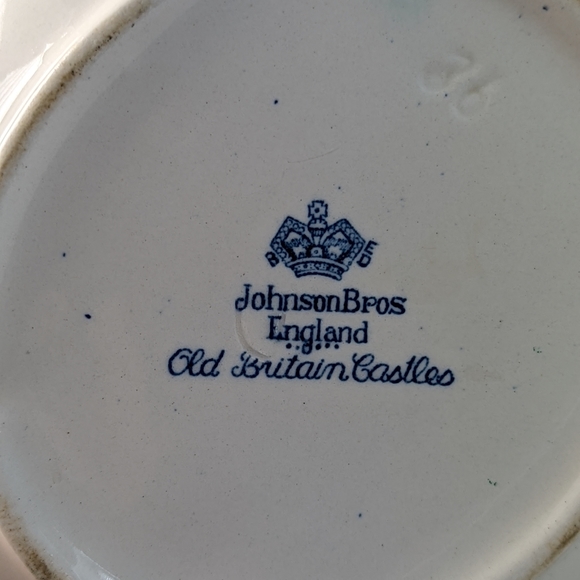 Johnson Brothers Blue Transerware China Old Britain Castles 24oz Pitcher 6 inch - Picture 6 of 9